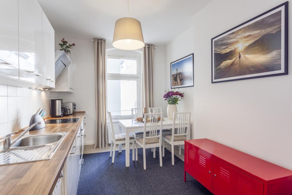 The Rheinsberger - Cosy 2Br One Living Room Up To 6 Berlin Eksteriør billede